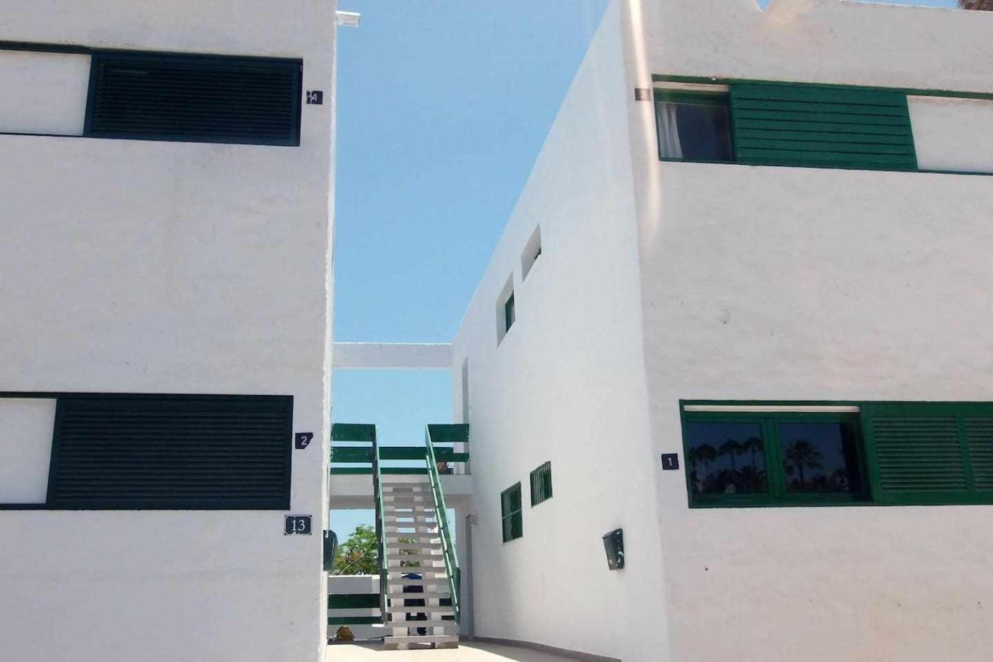 Playa Chica Place Tias Exterior photo